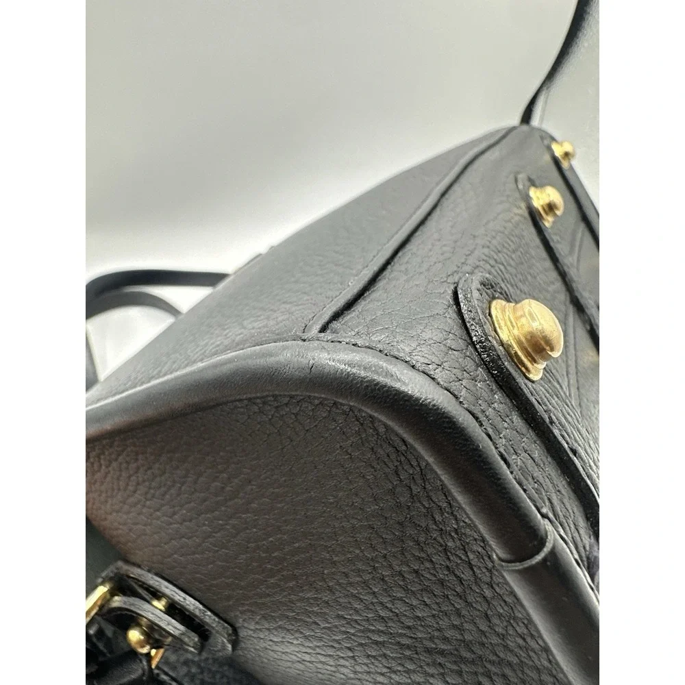 Vintage Dooney & Bourke AWL Essex Crossbody Bag Black Leather Gold Hardware